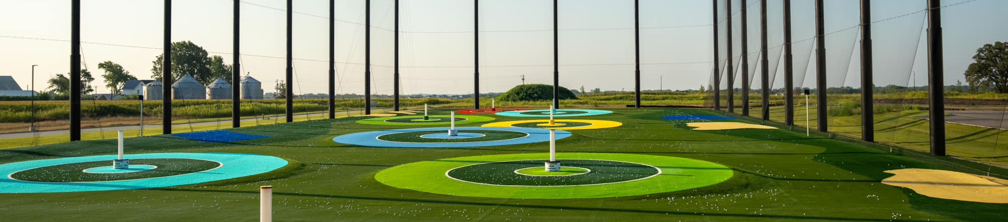 Hourly golf bay rental in Quad Cities